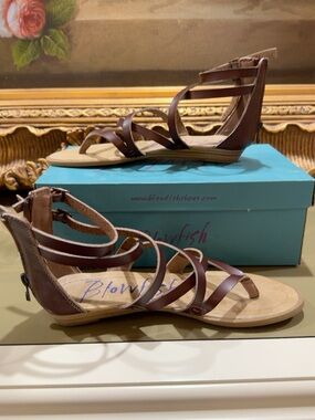 Blowfish Malibu Bungalow Gladiator  Sandals Size 7.5 EUC New in Box
